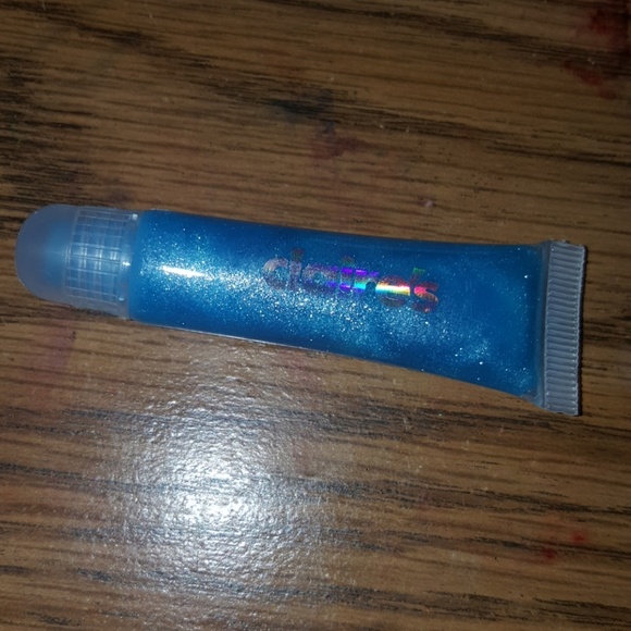 😻 Makeup 😻 - Picture 2 of 7